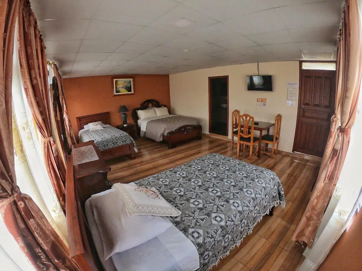 Hostel Hostal Sol Y Luna Quito